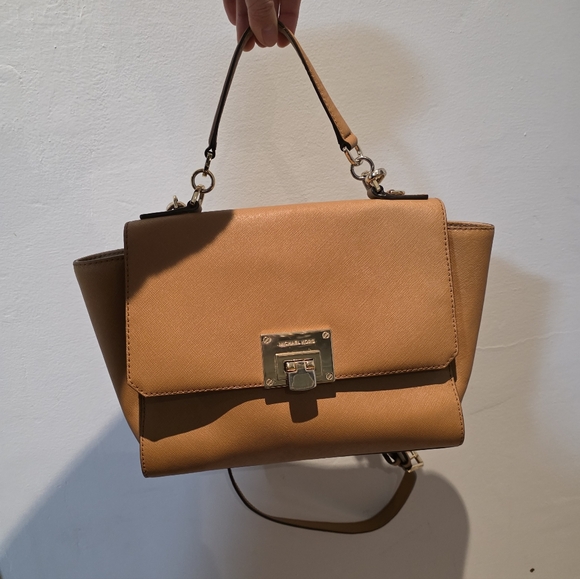 *Michael Kors MK* crossbody handbag with handle - Picture 5 of 10